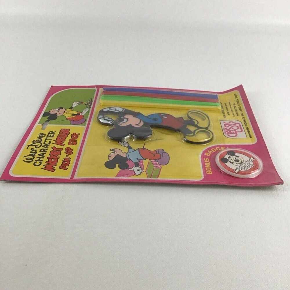 Disney Character Mickey Mouse Pick Up Sticks Classic Game Badge Vintage 80s Toy - Picture 3 of 6